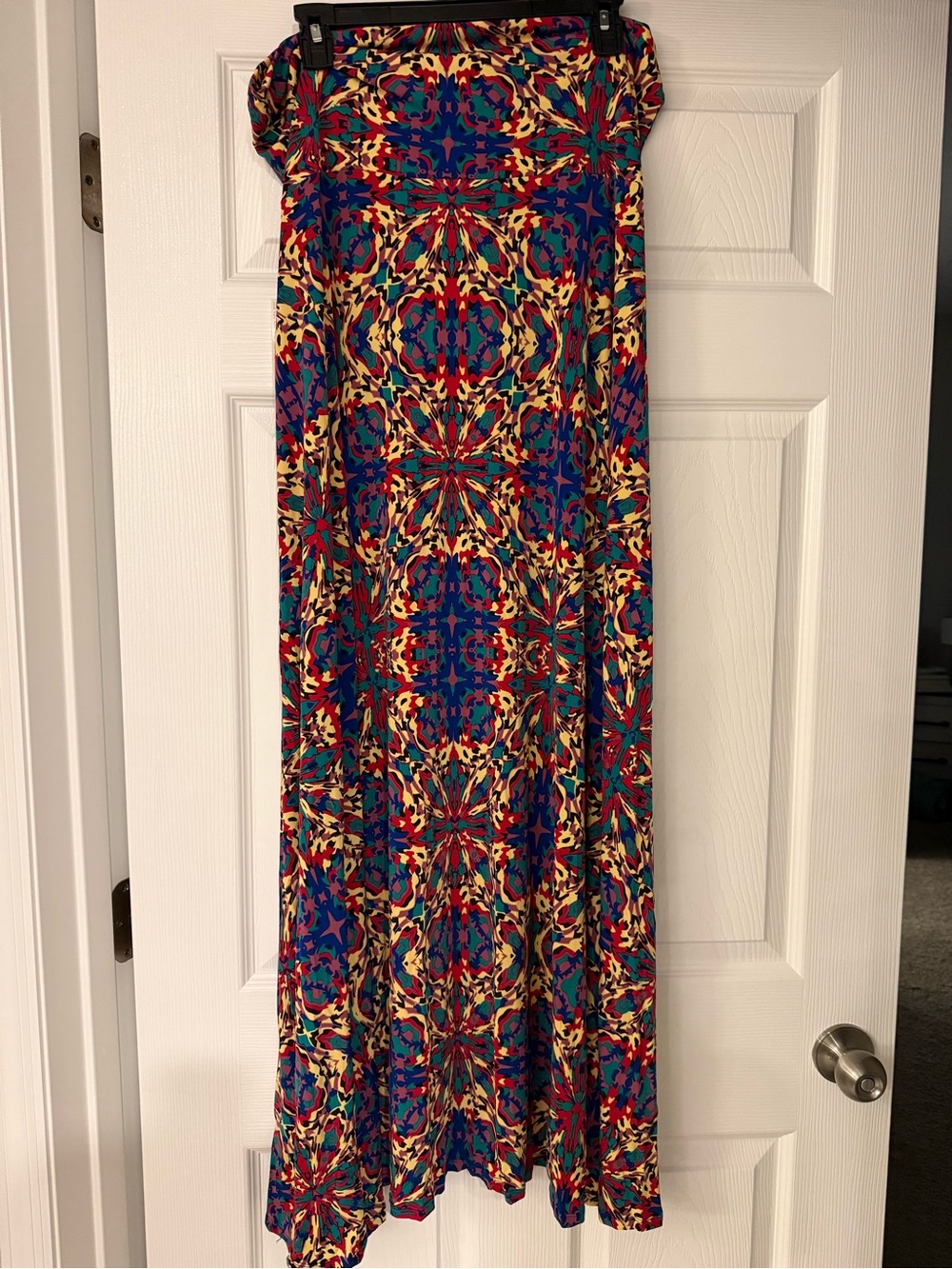 LuLaRoe Bold Red Blue Purple Cream Printed Maxi Skirt